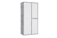 Geräumiger Kleiderschrank