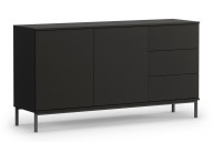 Schwarze elegante Kommode mit Schubladen und Regalen auf Beinen