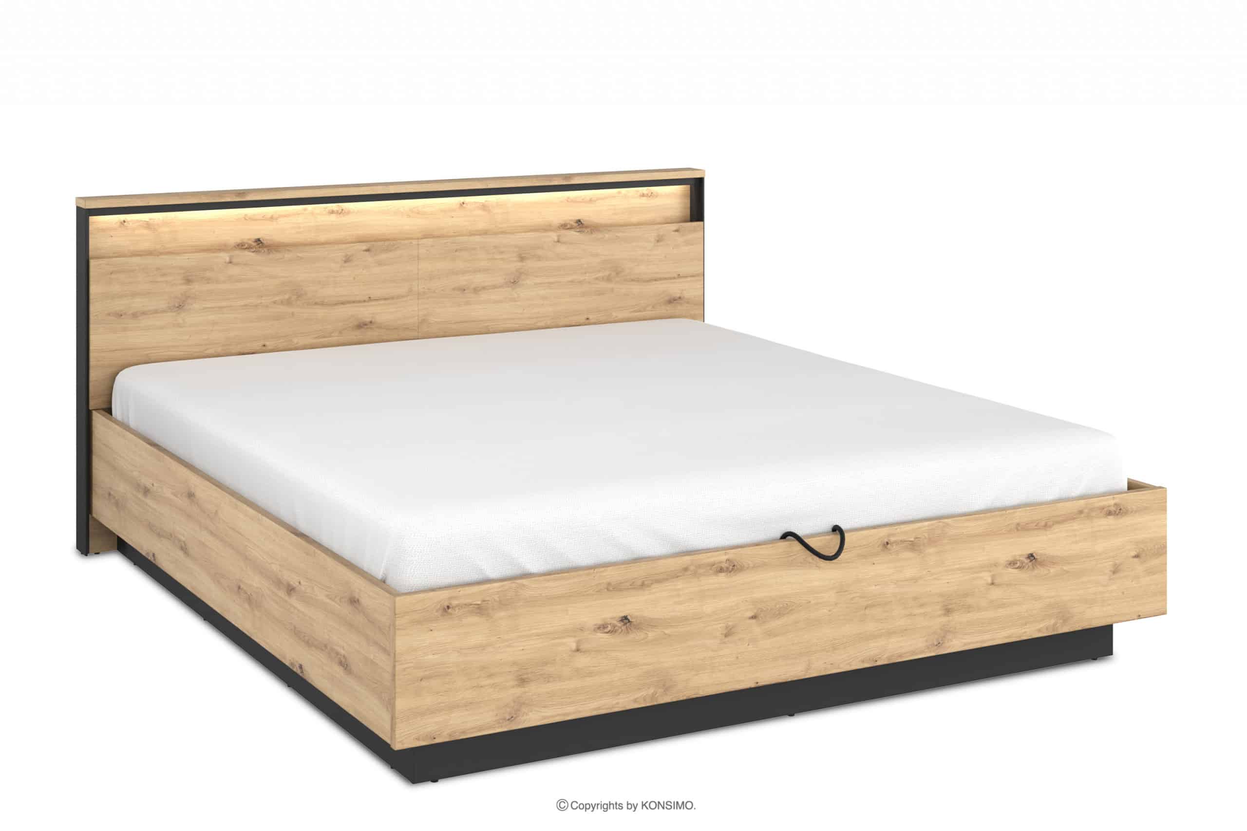 Großes Bett mit Loft-Rahmen