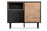 Kommode im Loft-Stil auf hohen Holzbeinen