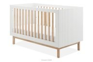 Weißes Babybett 140x70