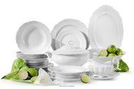 Klassisches Porzellan Tafelservice 6 Personen. (23 tlg.) weiß