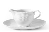 Saucenbehälter mit Untertasse aus Porzellan weiß