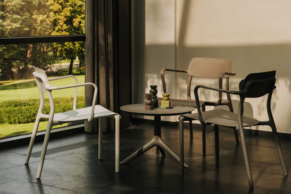GALIO Runder Gartentisch aus ökologischem Kunststoff kühlbraun kühles Braun - Foto 1