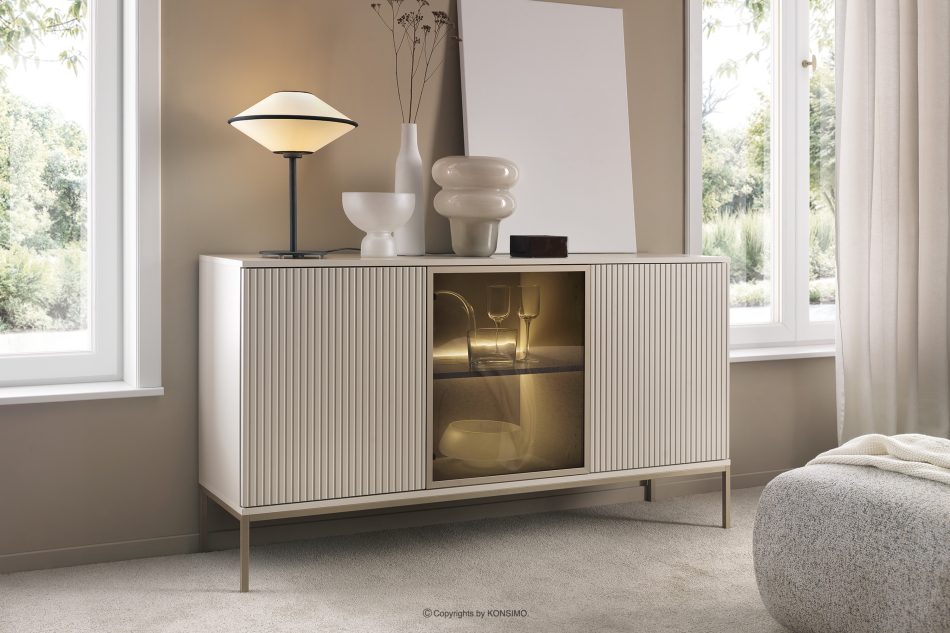 FONTE Cremefarbene große Kommode mit Glastüren und Lamellen cremig - Foto 1