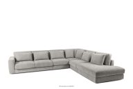 Großes Ecksofa für das Wohnzimmer aus Gewebestoff rechts hellgrau