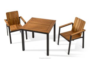 LENTI, https://konsimo.de/kollektion/lenti/ Kleiner Holzgartentisch mit 2 Stühle braun/anthrazit - Foto