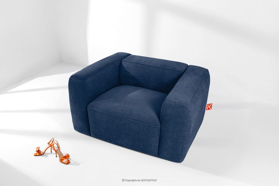 FUBBO Weicher Sessel aus dunkelblauem Gewebestoff marineblau - Foto 1