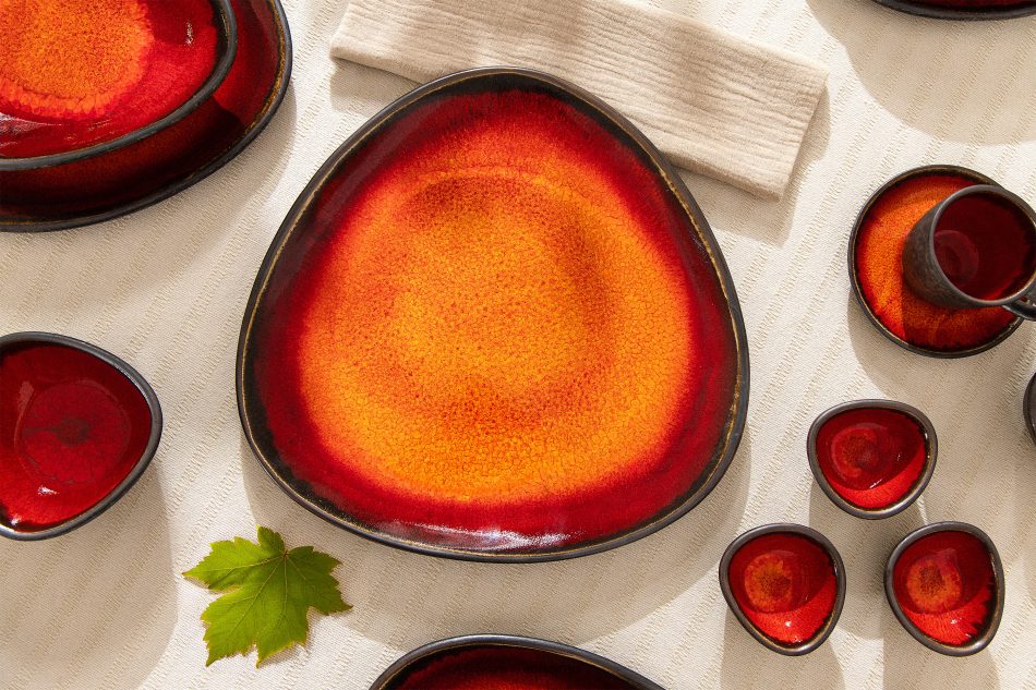 PRIMA Flacher Servierteller handglasiert rot rot - Foto 1