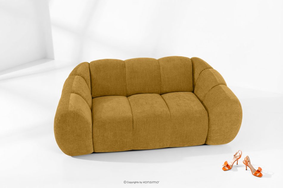 FLAVA Gestepptes Retro Modern Zweisitzer Sofa in Honig Honigfarben - Foto 1