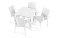 Tisch und Stühle für die Terrasse aus weißem Polypropylen