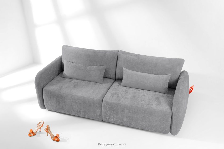 CALICO Dreisitzer-Sofa mit abgerundeter Form aus einem grauen Gewebestoff grau - Foto 1