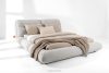 BERO Niedriges Polsterbett mit Bettrahmen 140 cm Hellgrau Chenille-Stoff hellgrau - Foto 2